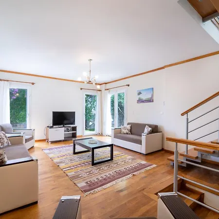 Limon - Goecek Villa Fethiye